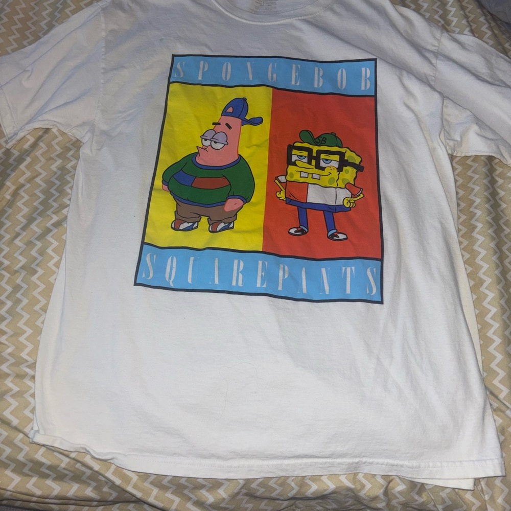 Nickelodeon White Crewneck Tee with Subtle Logo Print